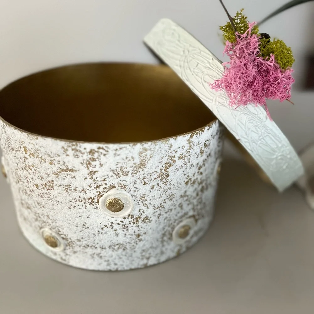 Hand craft gift box